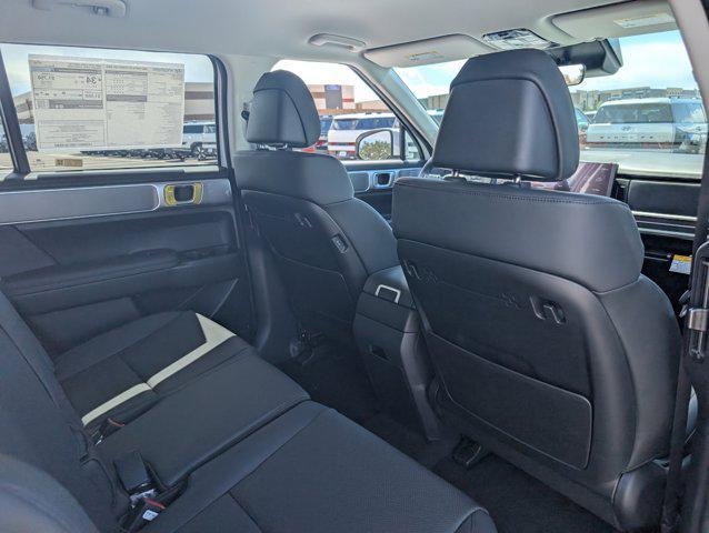 new 2025 Hyundai Santa Fe car, priced at $39,652