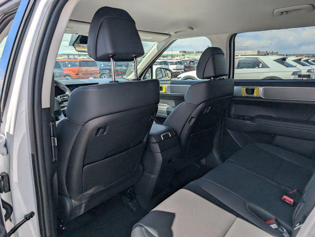 new 2025 Hyundai Santa Fe car, priced at $39,652