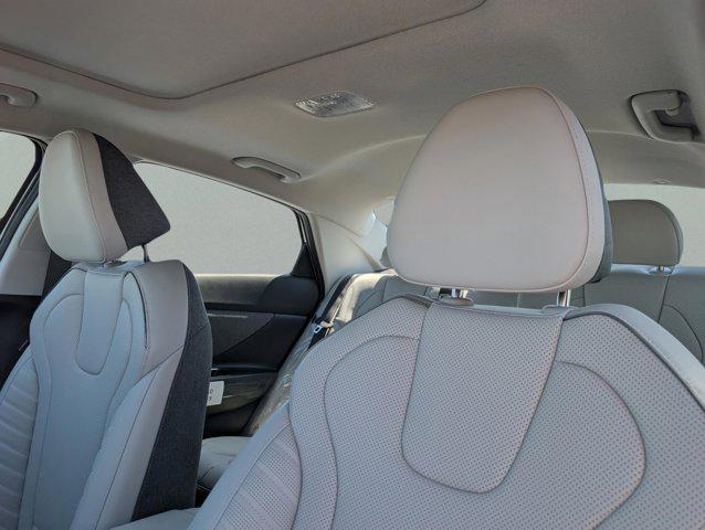 new 2025 Hyundai Elantra car, priced at $26,985