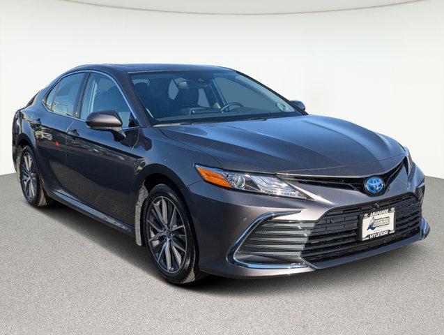 used 2024 Toyota Camry Hybrid car, priced at $33,087