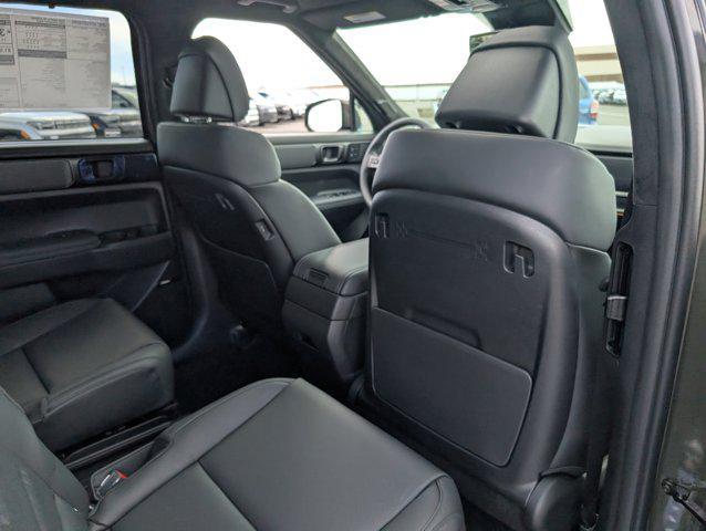 new 2025 Hyundai SANTA FE HEV car, priced at $49,348