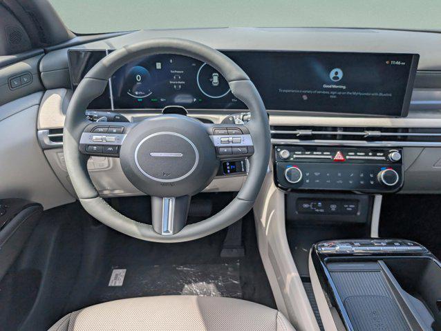 new 2025 Hyundai TUCSON Hybrid car, priced at $41,332