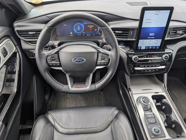 used 2022 Ford Explorer car, priced at $36,115