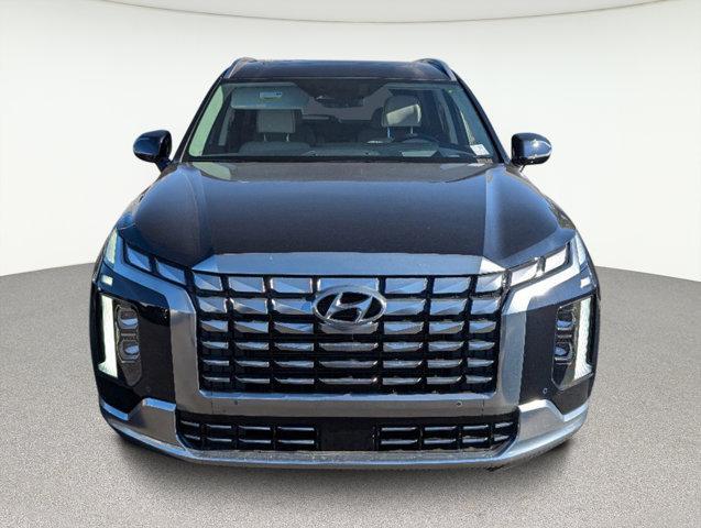 new 2025 Hyundai Palisade car, priced at $54,428