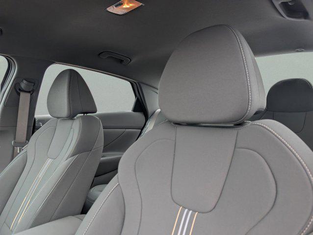 new 2025 Hyundai Elantra car, priced at $26,354