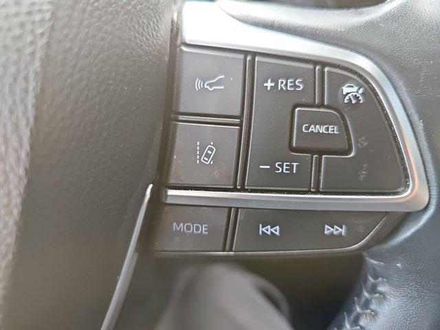 used 2021 Toyota Highlander car, priced at $35,215
