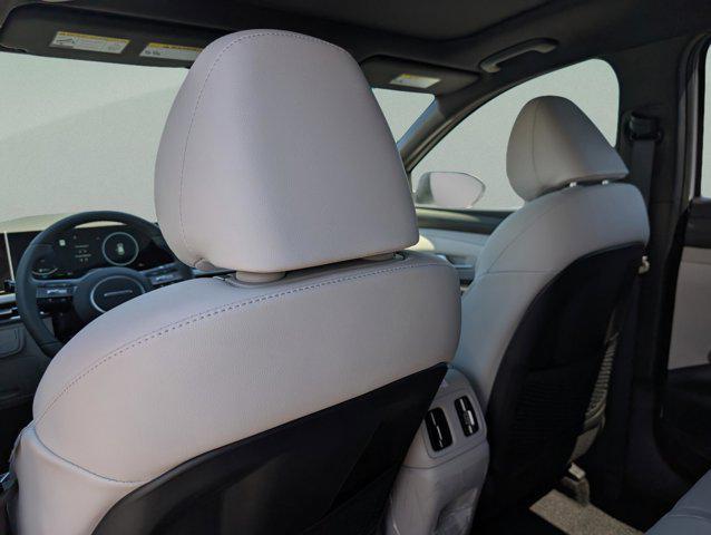 new 2025 Hyundai TUCSON Hybrid car, priced at $42,569