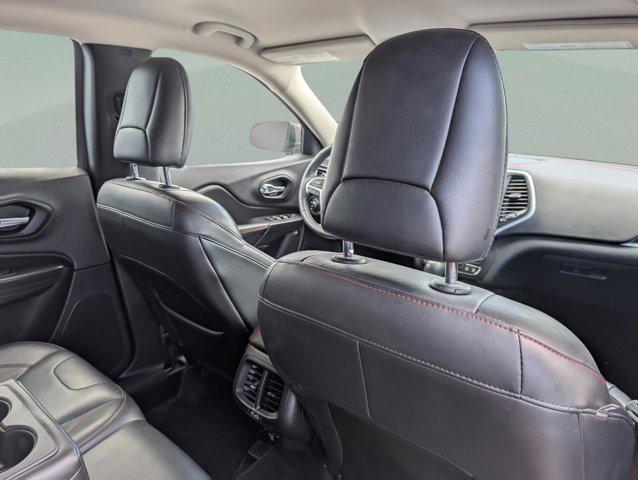 used 2016 Jeep Cherokee car, priced at $14,121