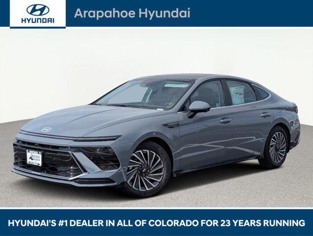 new 2025 Hyundai Sonata Hybrid car, priced at $39,758