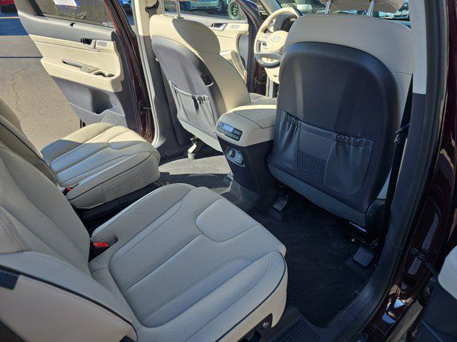 used 2023 Hyundai Palisade car, priced at $40,506