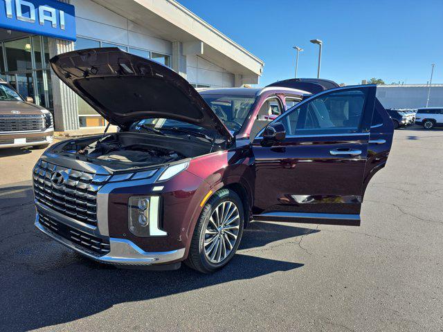 used 2023 Hyundai Palisade car, priced at $40,506