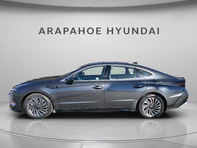 used 2024 Hyundai Sonata Hybrid car, priced at $27,278