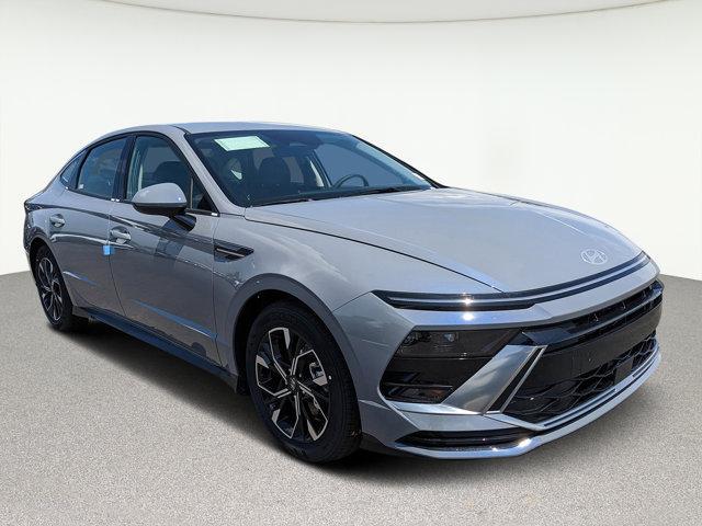 new 2025 Hyundai Sonata car, priced at $29,062