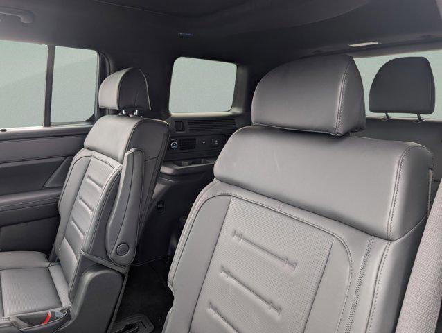new 2025 Hyundai Santa Fe car, priced at $46,171