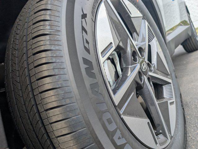 new 2025 Hyundai TUCSON Hybrid car, priced at $36,257