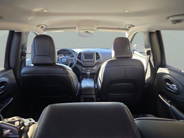 used 2019 Jeep Cherokee car, priced at $16,035