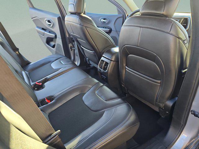 used 2019 Jeep Cherokee car, priced at $16,035