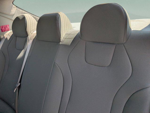 new 2025 Hyundai Elantra car, priced at $22,314