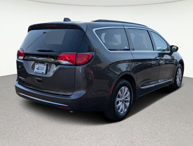 used 2017 Chrysler Pacifica car, priced at $12,618