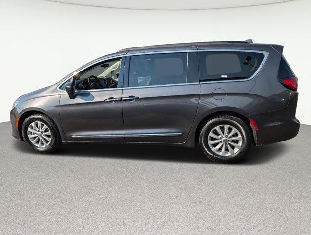 used 2017 Chrysler Pacifica car, priced at $12,618