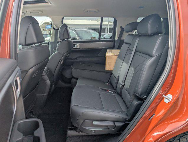 new 2025 Hyundai Santa Fe car, priced at $40,324