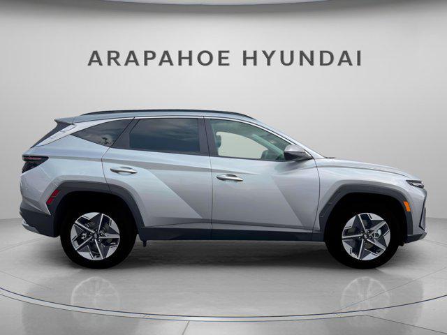 new 2025 Hyundai TUCSON Hybrid car, priced at $35,263