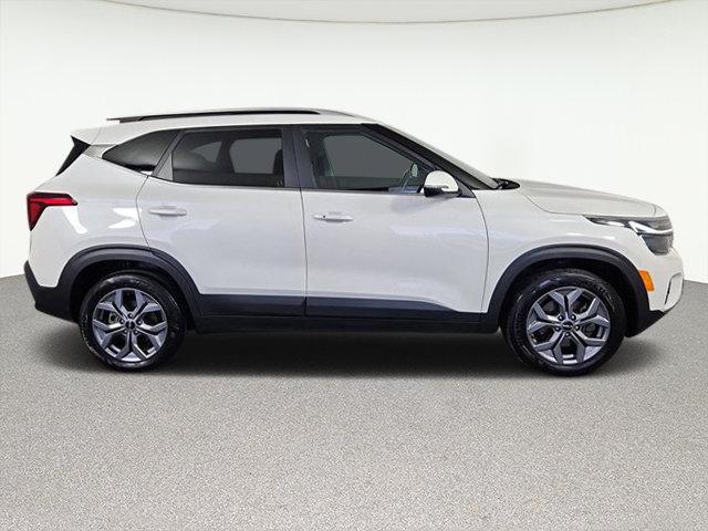 used 2024 Kia Seltos car, priced at $25,247