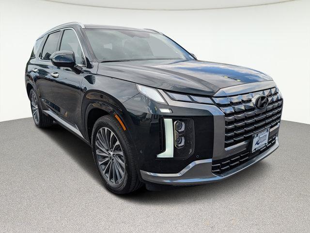 used 2025 Hyundai Palisade car, priced at $48,999