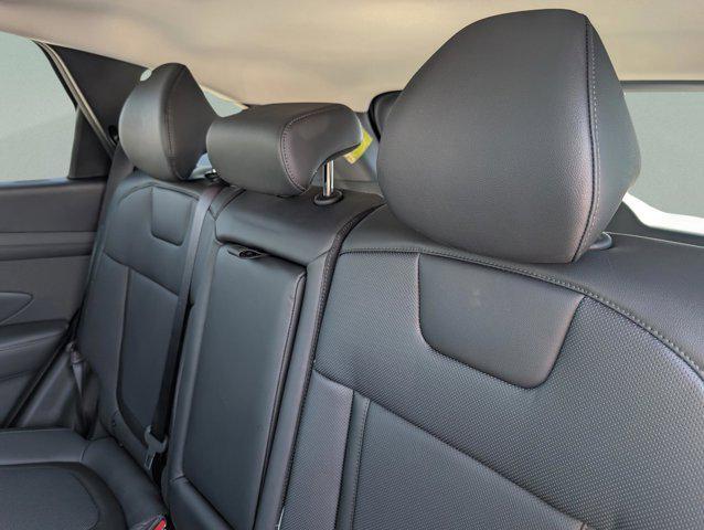 new 2025 Hyundai TUCSON Hybrid car, priced at $41,467