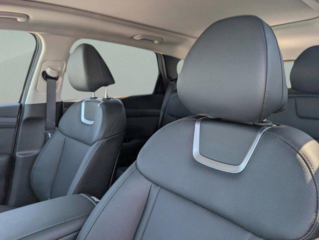 new 2025 Hyundai TUCSON Hybrid car, priced at $41,467