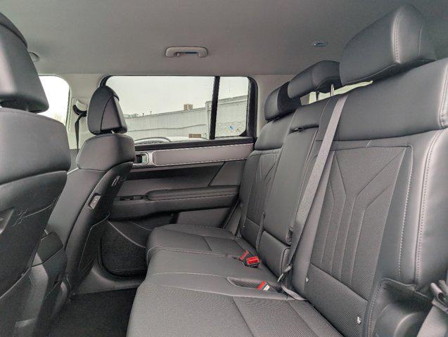 new 2025 Hyundai Santa Fe car, priced at $40,396
