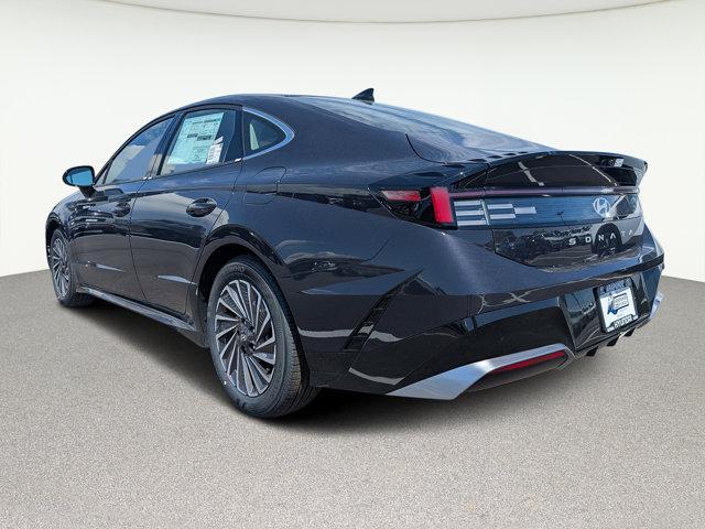 new 2025 Hyundai Sonata Hybrid car, priced at $30,909