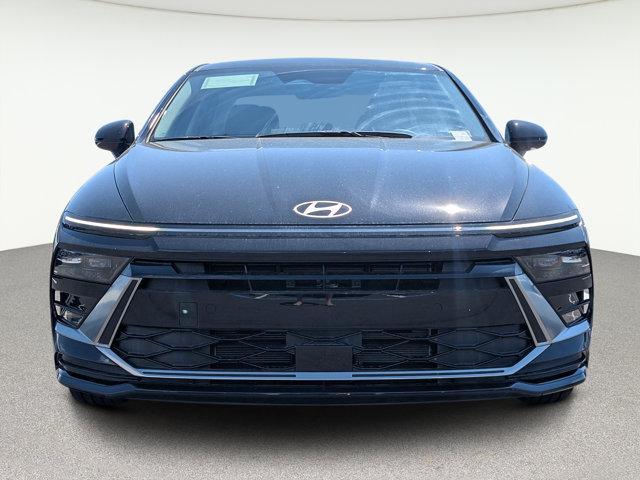 new 2025 Hyundai Sonata Hybrid car, priced at $30,909