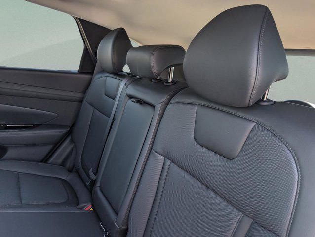 new 2025 Hyundai TUCSON Hybrid car, priced at $41,467