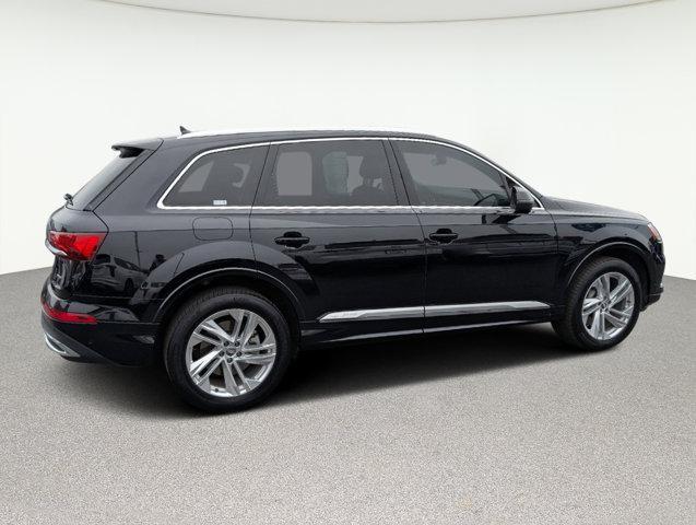 used 2020 Audi Q7 car, priced at $30,365