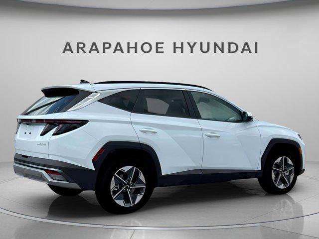new 2025 Hyundai TUCSON Hybrid car, priced at $35,501