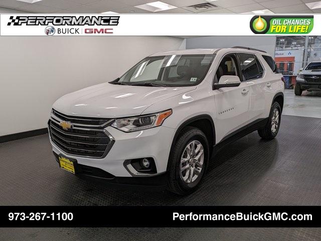 used 2021 Chevrolet Traverse car, priced at $27,497