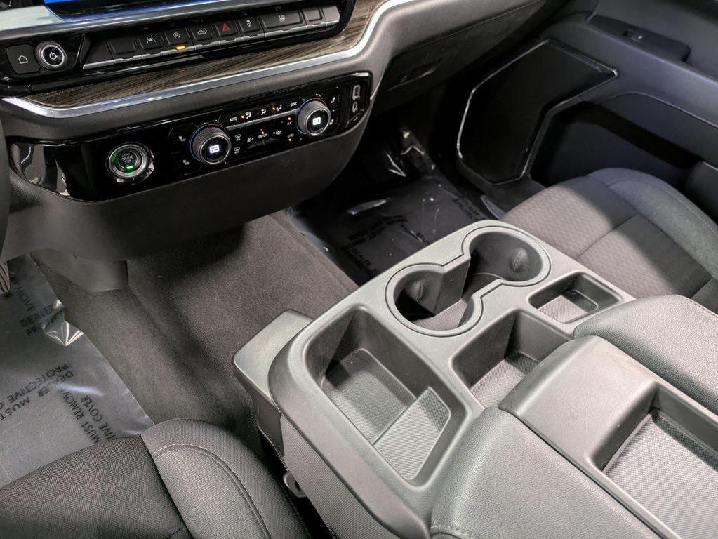 used 2024 Chevrolet Silverado 1500 car, priced at $34,532