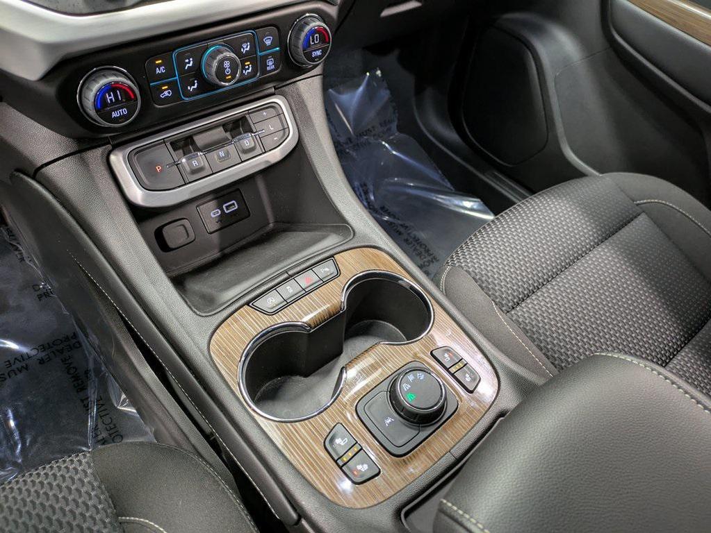 used 2023 GMC Acadia car, priced at $31,900