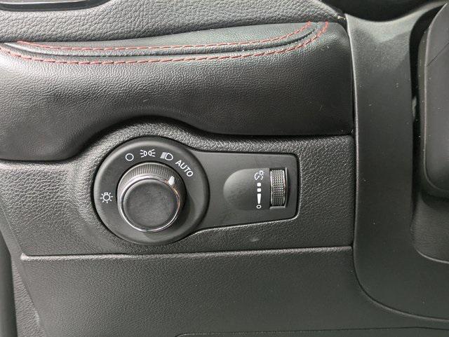 used 2024 Dodge Durango car, priced at $38,394