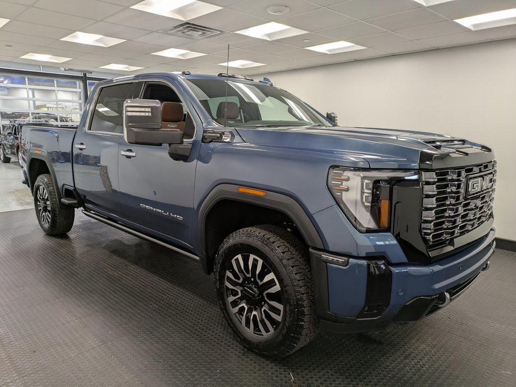 used 2025 GMC Sierra 2500 car, priced at $83,307
