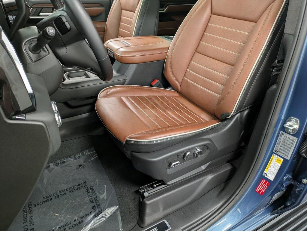 used 2025 GMC Sierra 2500 car, priced at $83,307