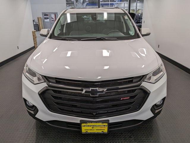used 2021 Chevrolet Traverse car, priced at $33,887