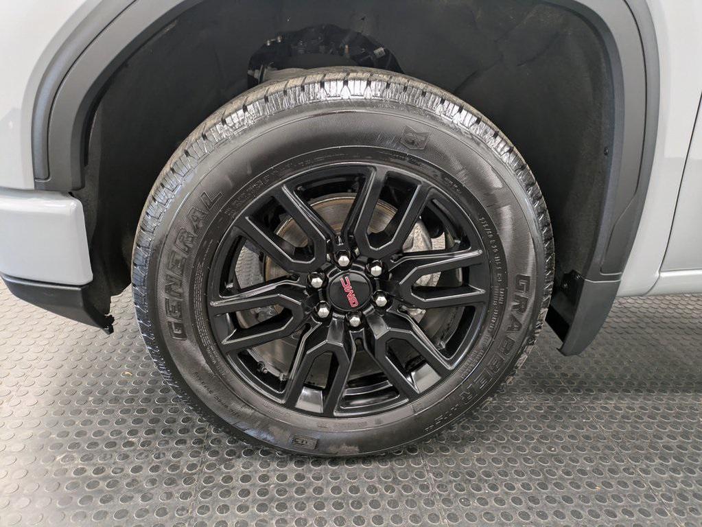 used 2024 GMC Sierra 1500 car, priced at $43,900