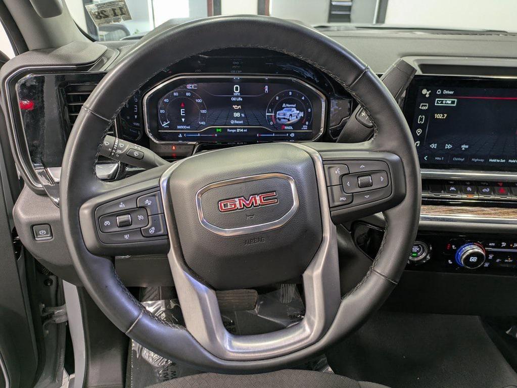 used 2024 GMC Sierra 1500 car, priced at $43,900