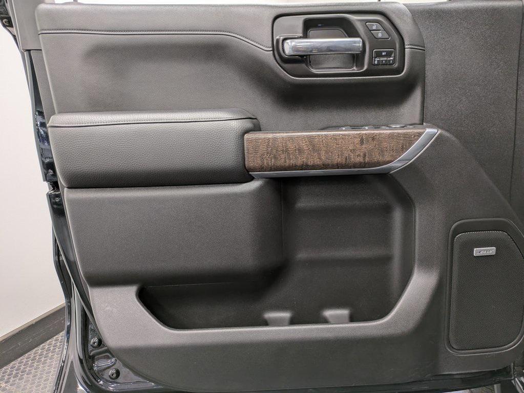 used 2022 GMC Sierra 1500 car, priced at $38,444