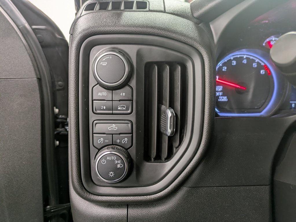 used 2021 Chevrolet Silverado 1500 car, priced at $32,900