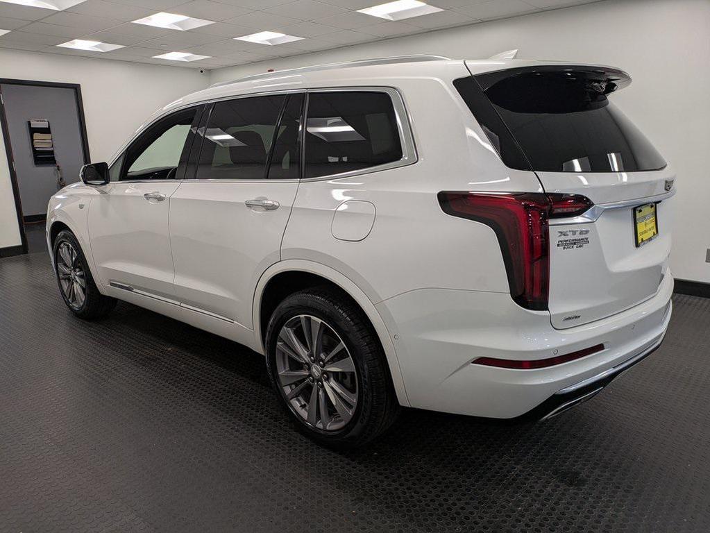 used 2022 Cadillac XT6 car, priced at $33,967