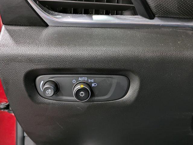 used 2022 Chevrolet Traverse car, priced at $37,900