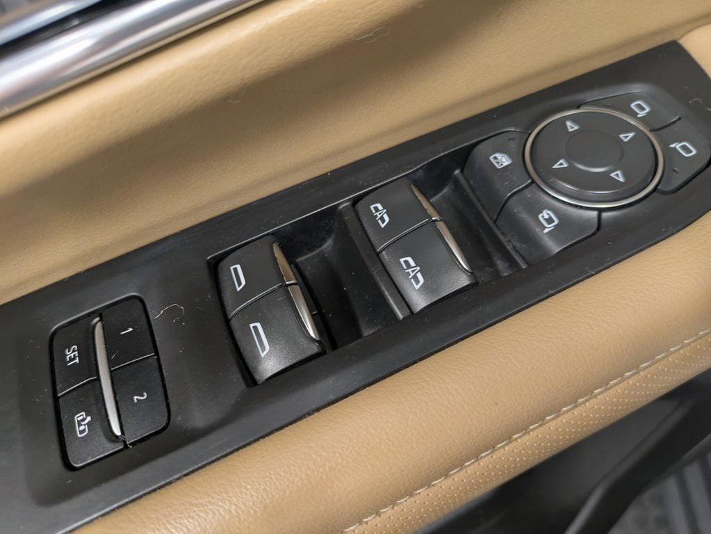 used 2021 GMC Yukon XL car, priced at $52,900